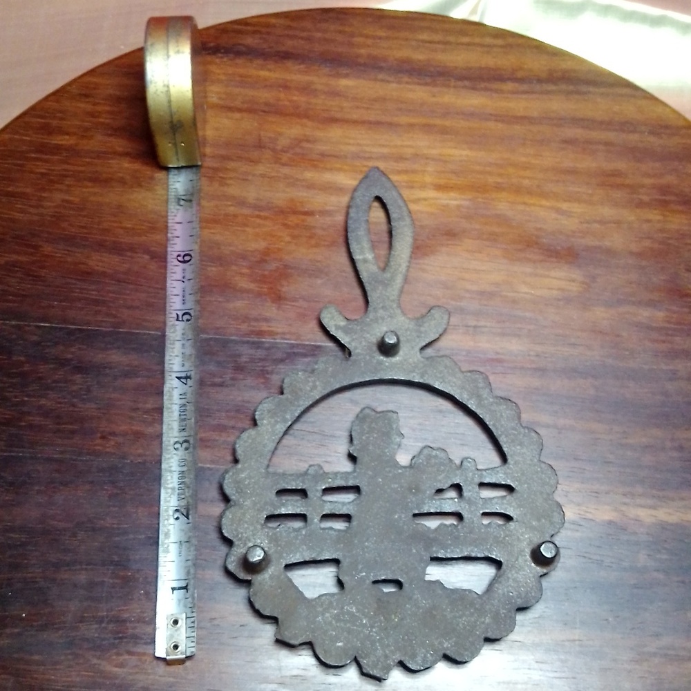 Antique trivet cast iron - Picture 2 of 2